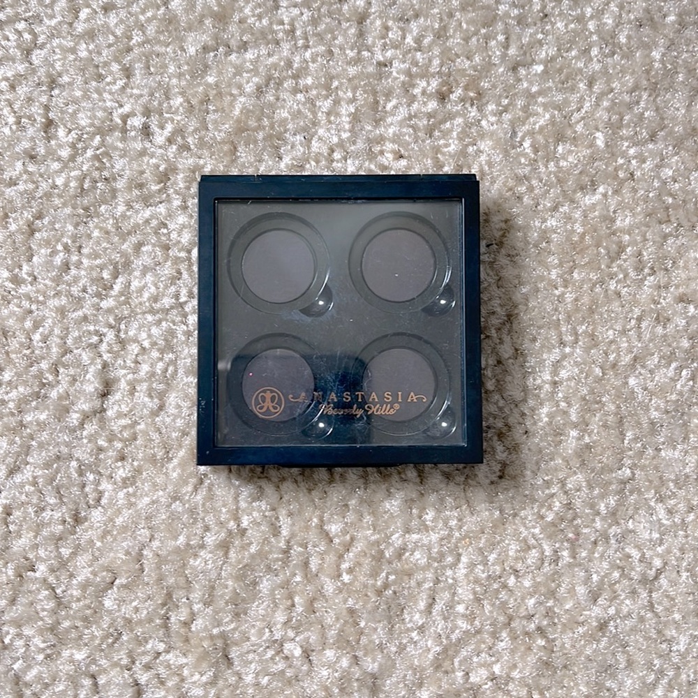 Anastasia Beverly Hills Eye Shadow Palette